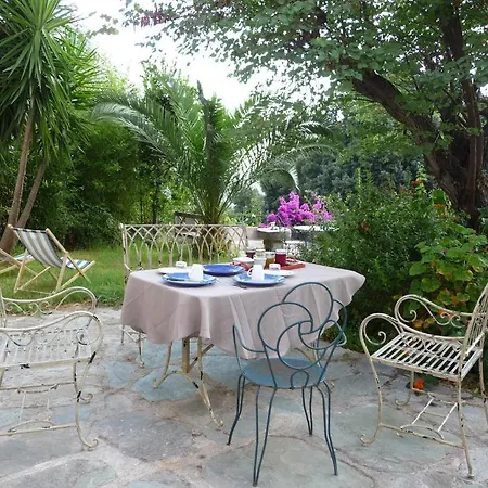 Casa A Rota D'hotes Dans Maison D'americains Bed and Breakfast Ersa