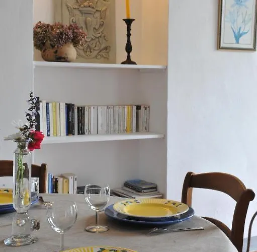 Casa A Rota D'hôtes Couette-café Ersa